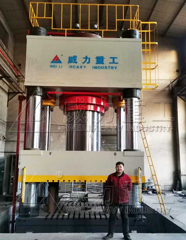 4000吨液压机_4000吨自由锻造液压机